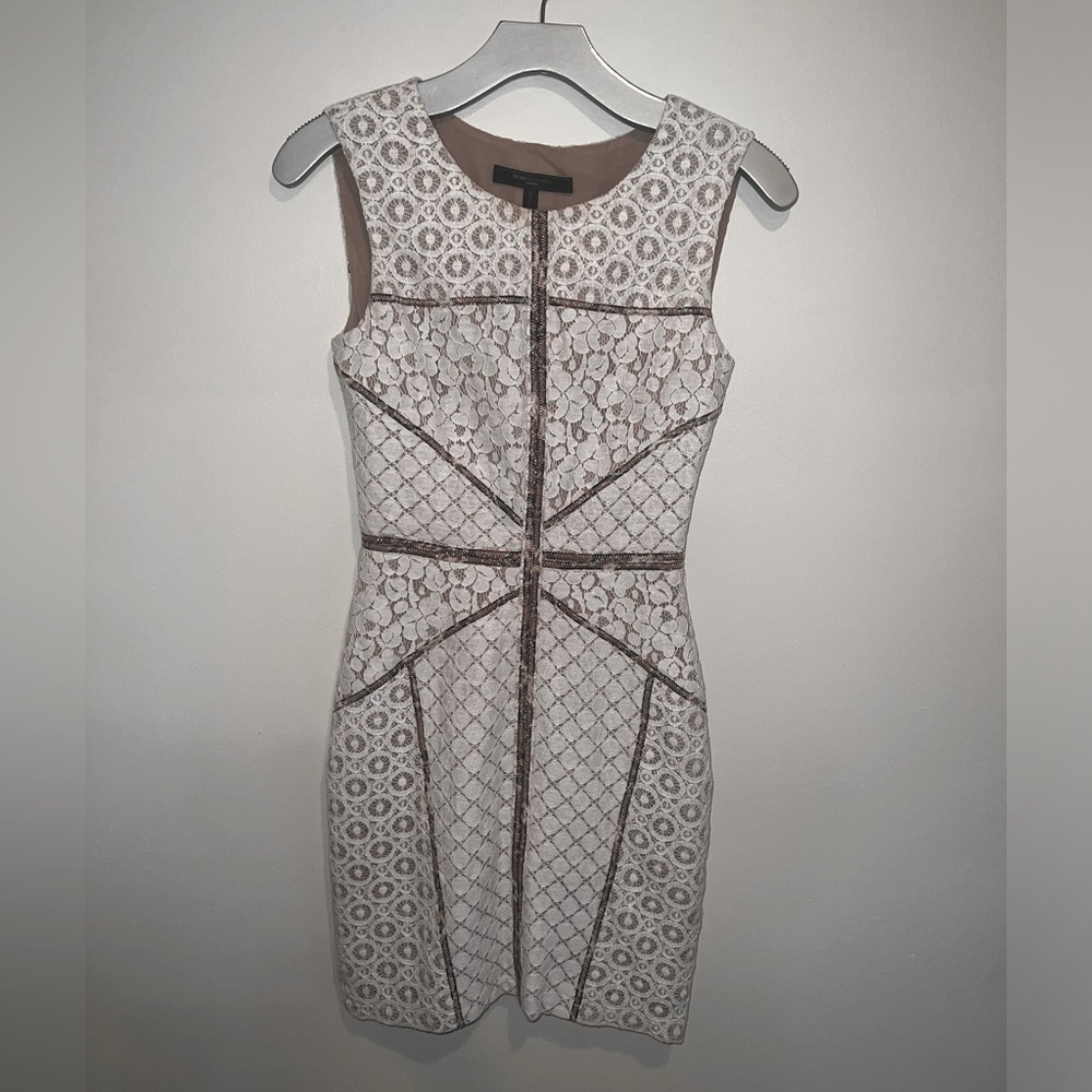 BCBG MAXAZRIA lace dress